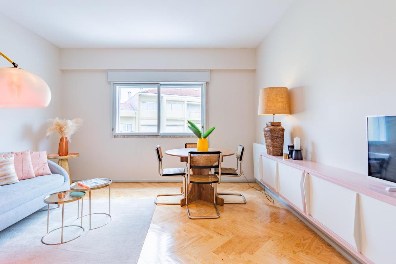 Incredible Duplex Penthouse & Terraces & Parking Apartment Porto
